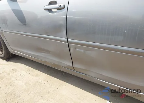 2005 Toyota Camry Std из США, поврежденный, VIN JTDBE32K253024834